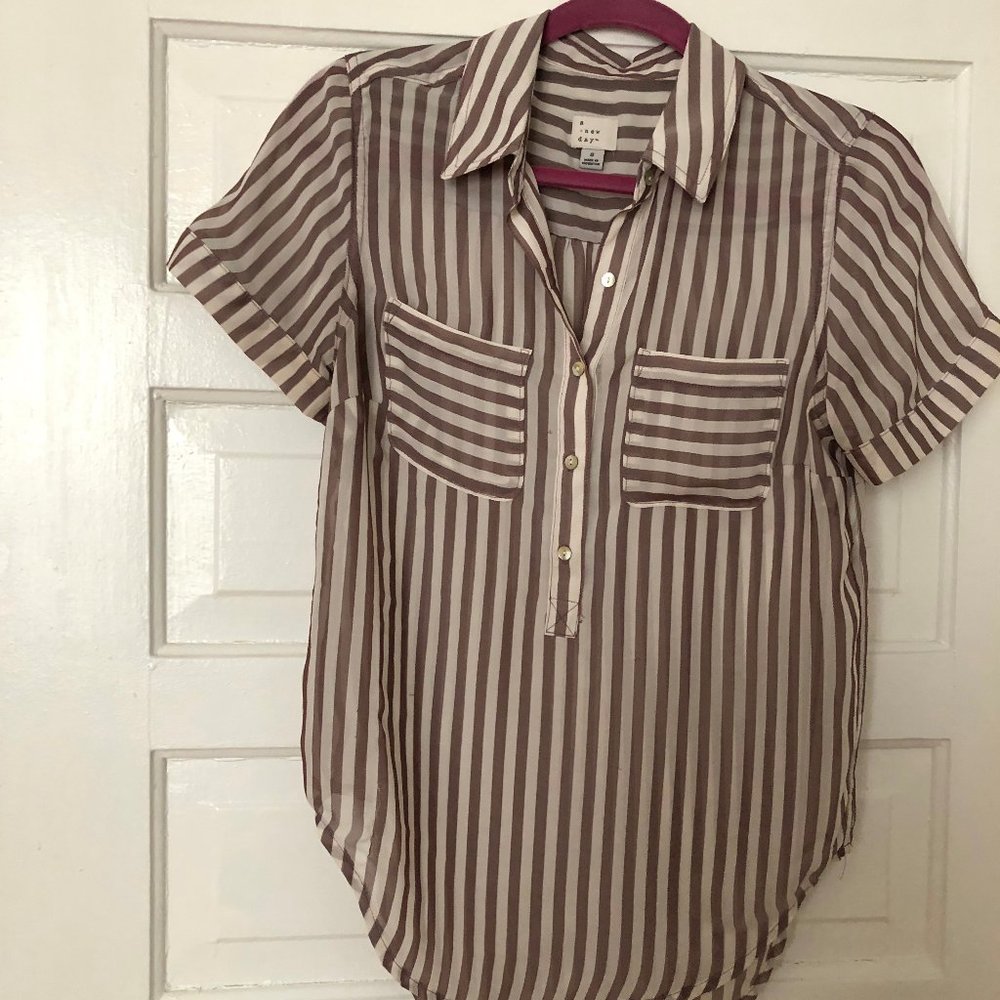 Cream and maroon sheer collared blouse